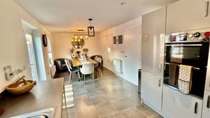 Photo 1- click for photo gallery